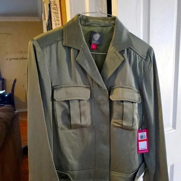 VINCE CAMUTO SATIN JACKET - Picture 1 of 3